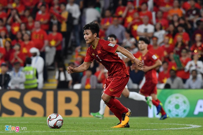 Yohan Cabaye,  Quang Hai,  Asian Cup 2019,  doi tuyen Viet Nam anh 2