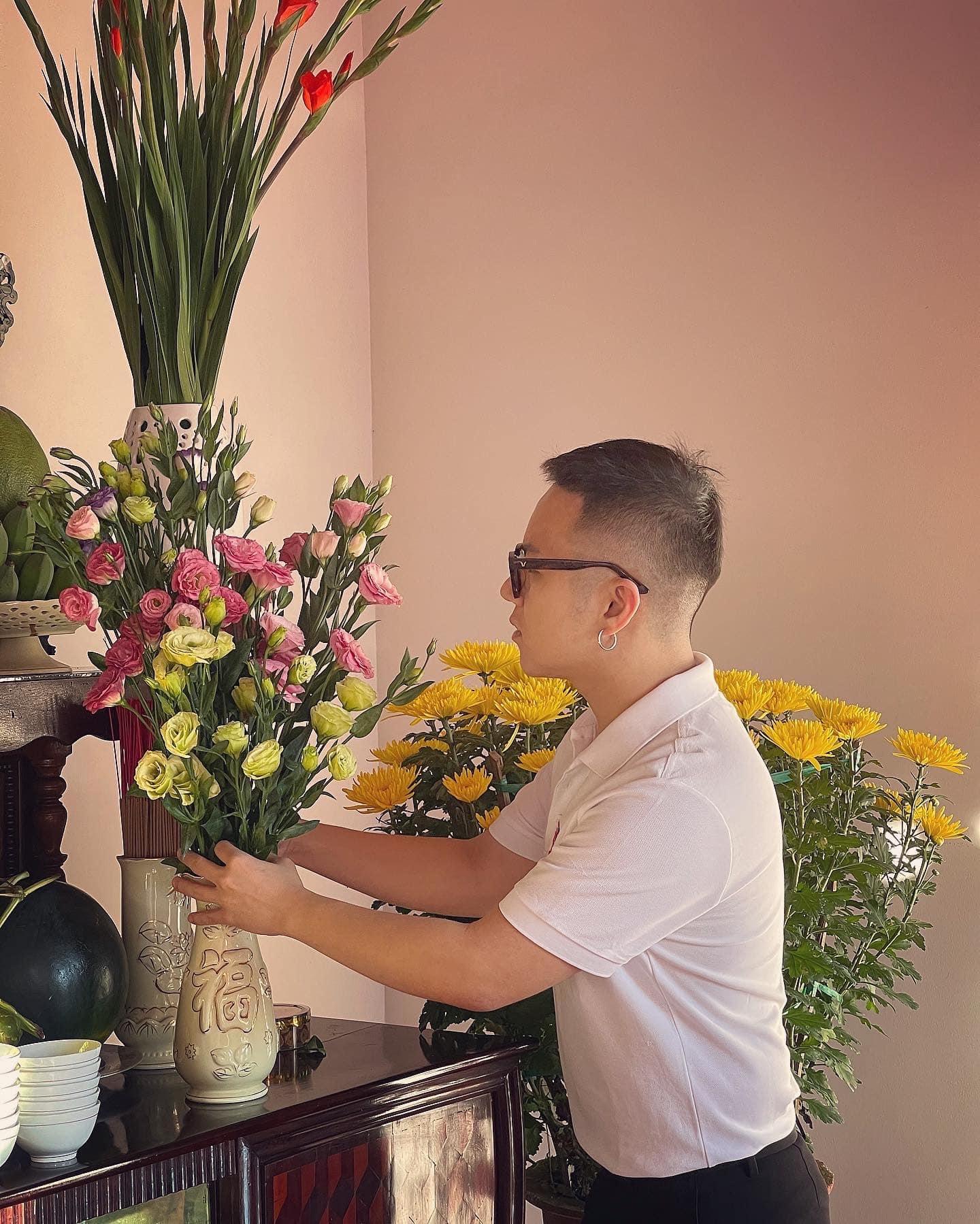 Nghệ sĩ Việt Tết Nguyên đán 2021 ảnh 12 Nghe si Viet Tet Nguyen dan 2021 anh 12