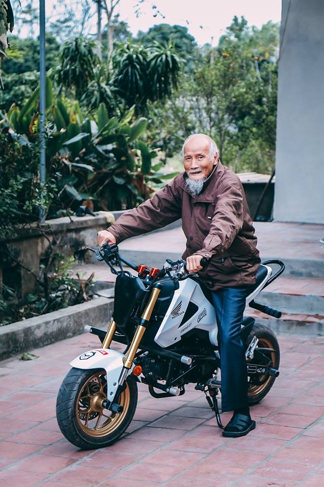 Ong noi 90 tuoi anh 2