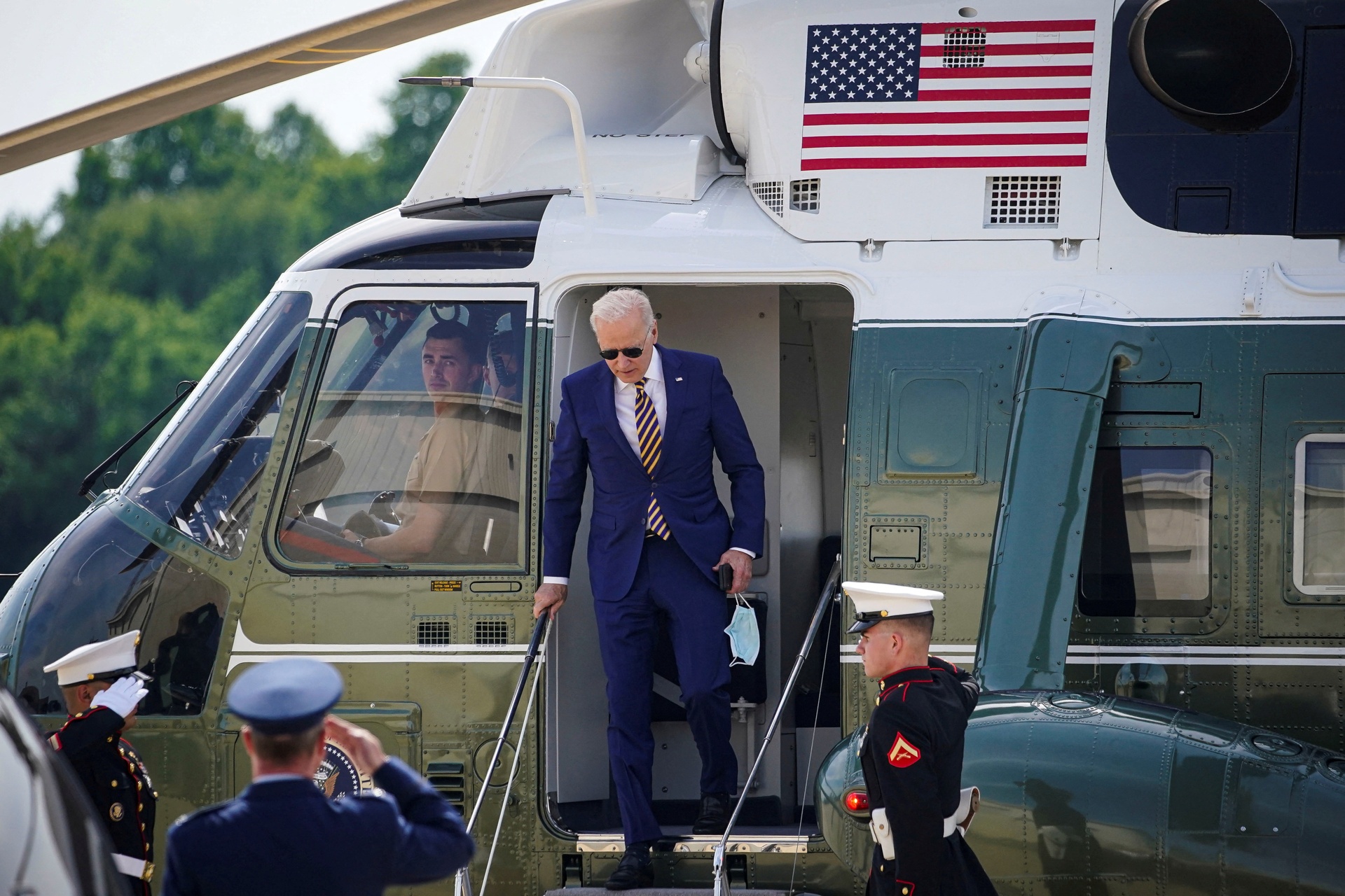 tai lieu ong biden anh 2