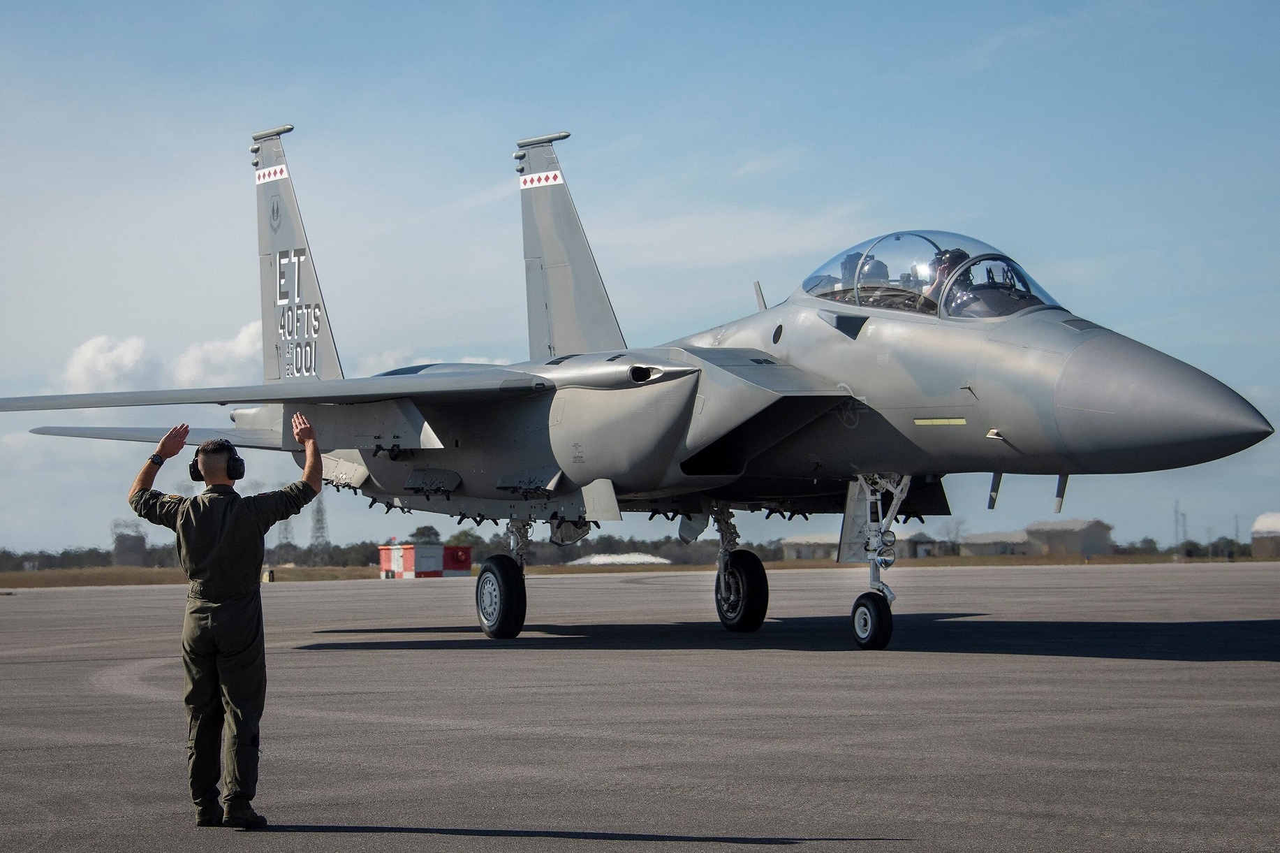 Chien dau co F-15EX cua My anh 1