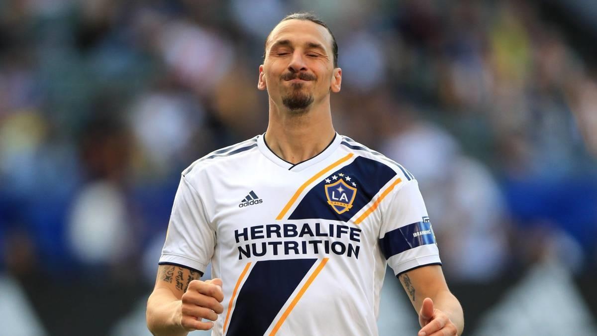 Ibrahimovic ghi ban anh 1