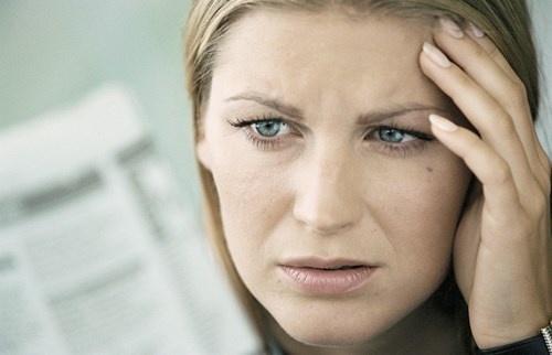  Rất nhiều người mắc chứng hồi hộp khi bị áp lực. Hình minh họa.