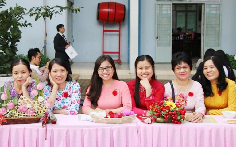 thuong tet giao vien anh 1
