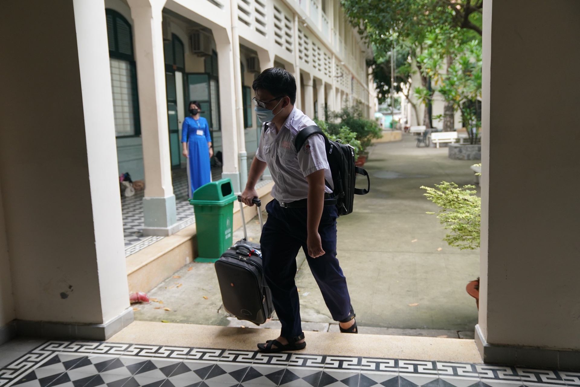 phong thi cac F1 tai TP.HCM anh 2