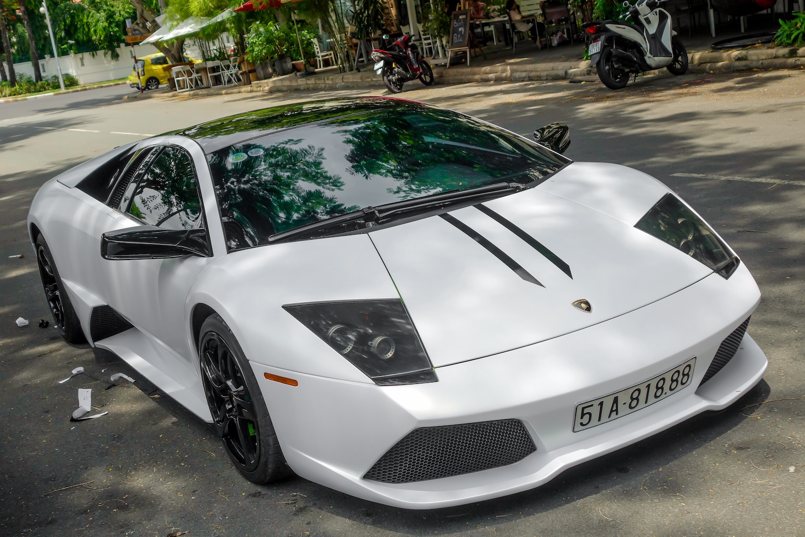 Lamborghini Mucielago LP640 màu xanh cốm ảnh 1 Lamborghini Mucielago LP640 mau xanh com anh 1