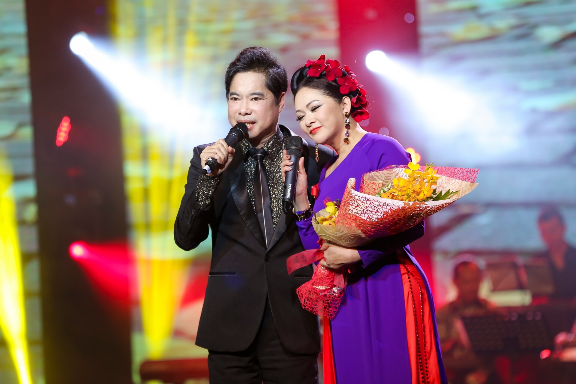 ngoc son tho lo voi Nhu Quynh anh 1