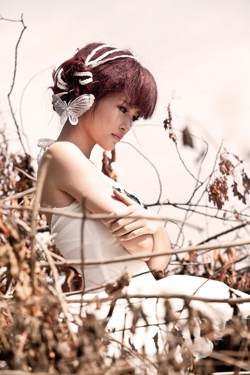 Dong Nhi lot xac anh 5