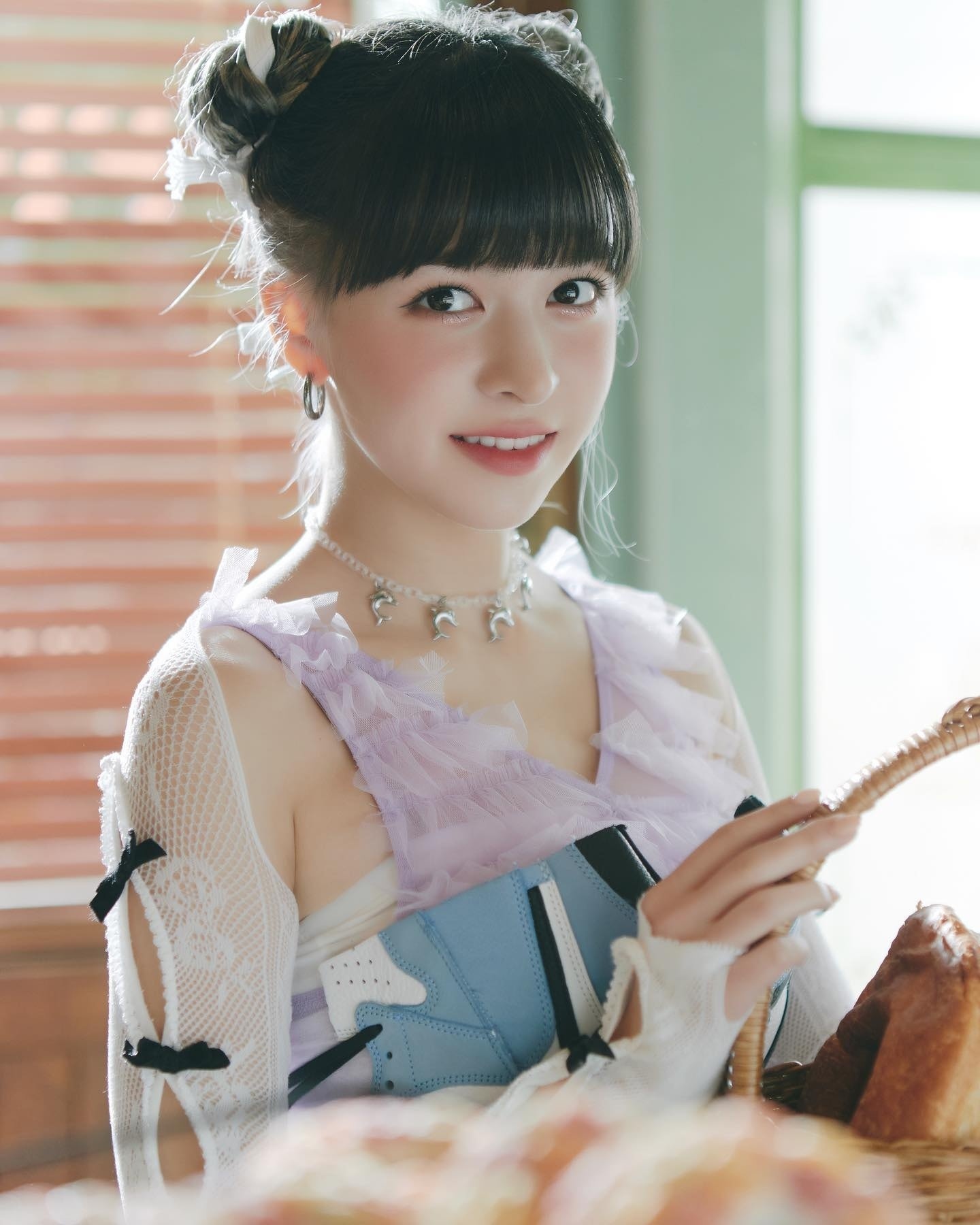 Lily M NMIXX anh 2