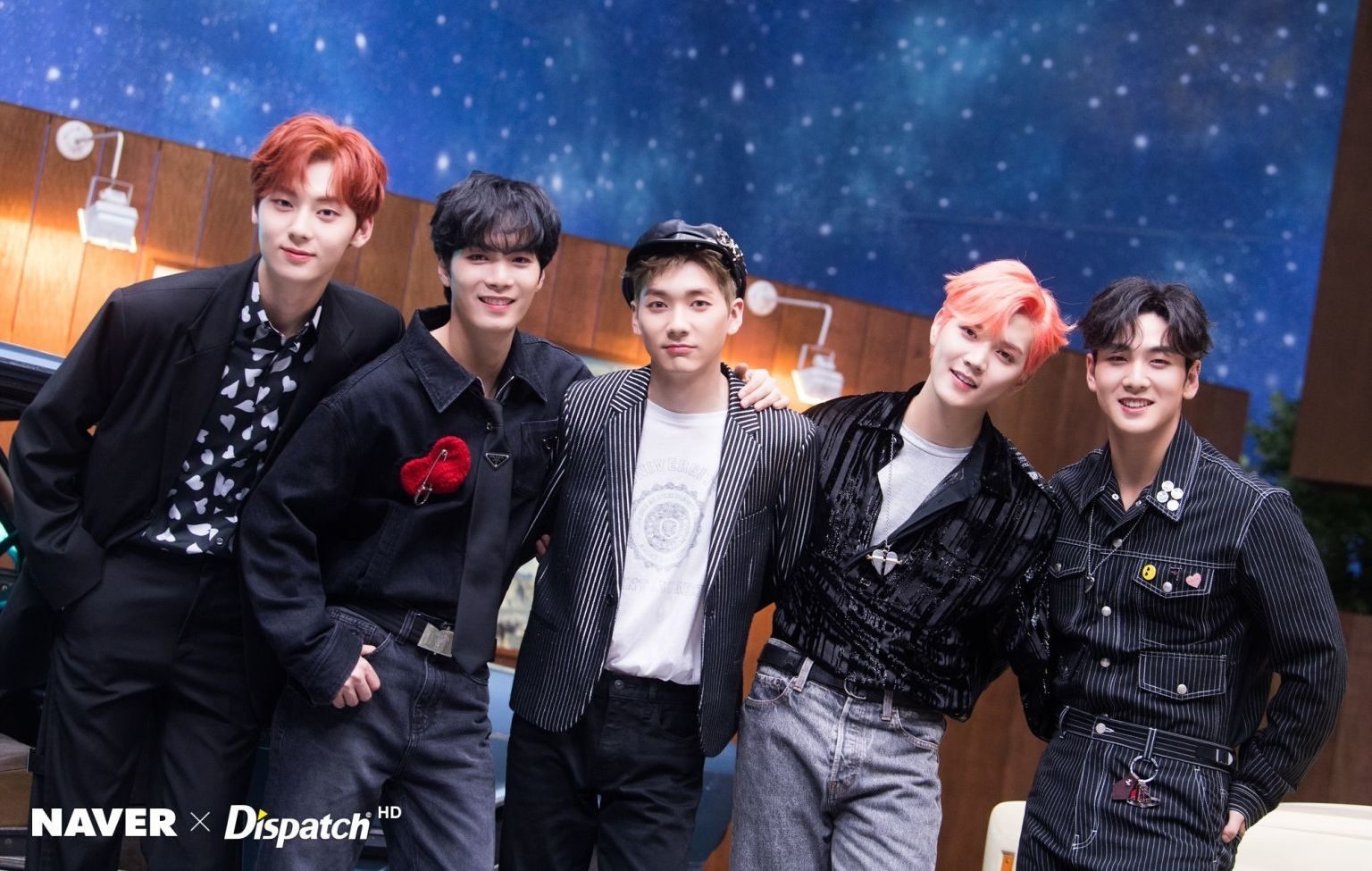 NU’EST tan ra anh 1