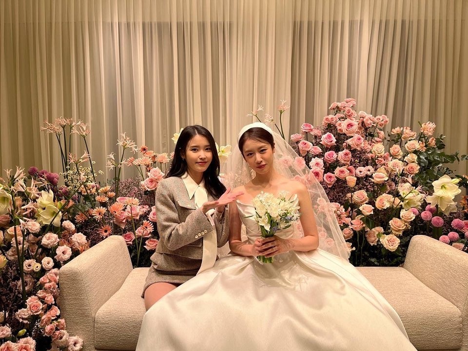 le cuoi Ji Yeon anh 1