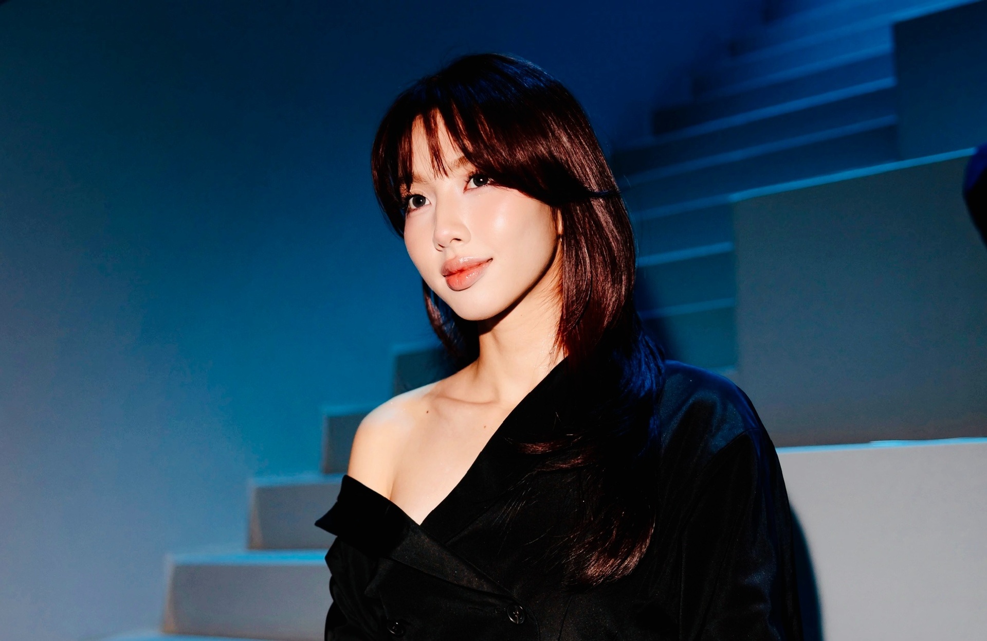 Nguyen Thuc Thuy Tien anh 1