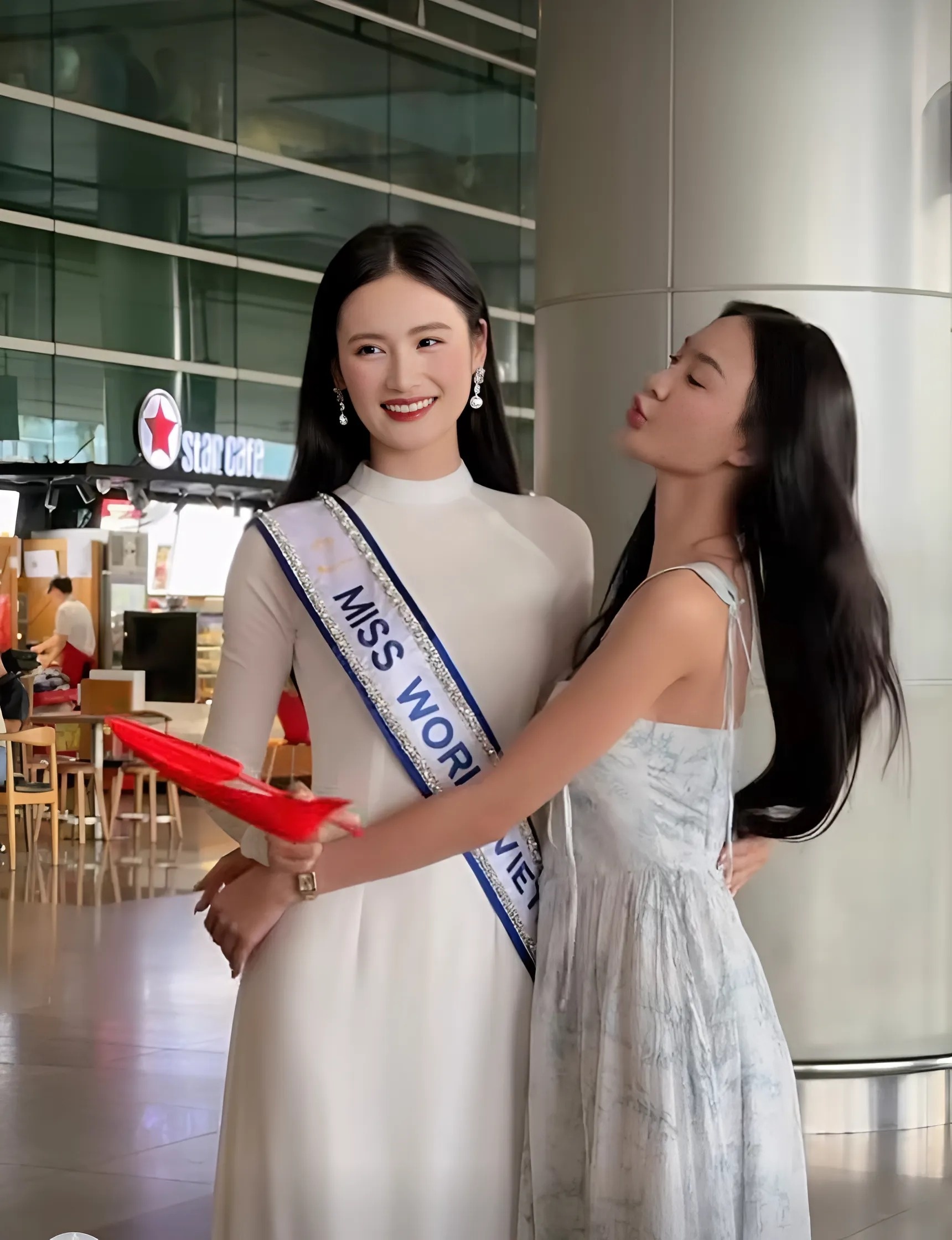 Huynh Tran Y Nhi anh 2 Huynh Tran Y Nhi anh 2