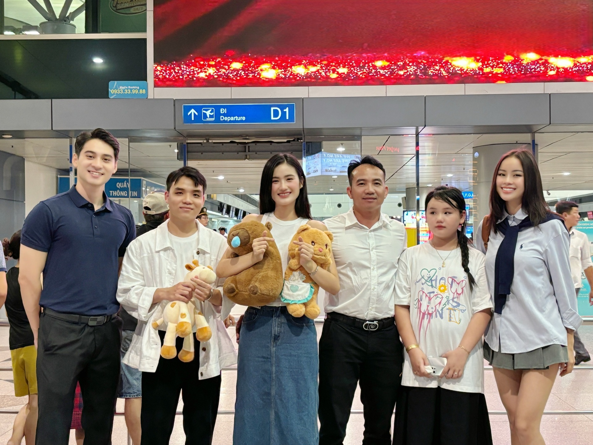 Y Nhi,  Anh Kiet,  Tuan Ngoc anh 1