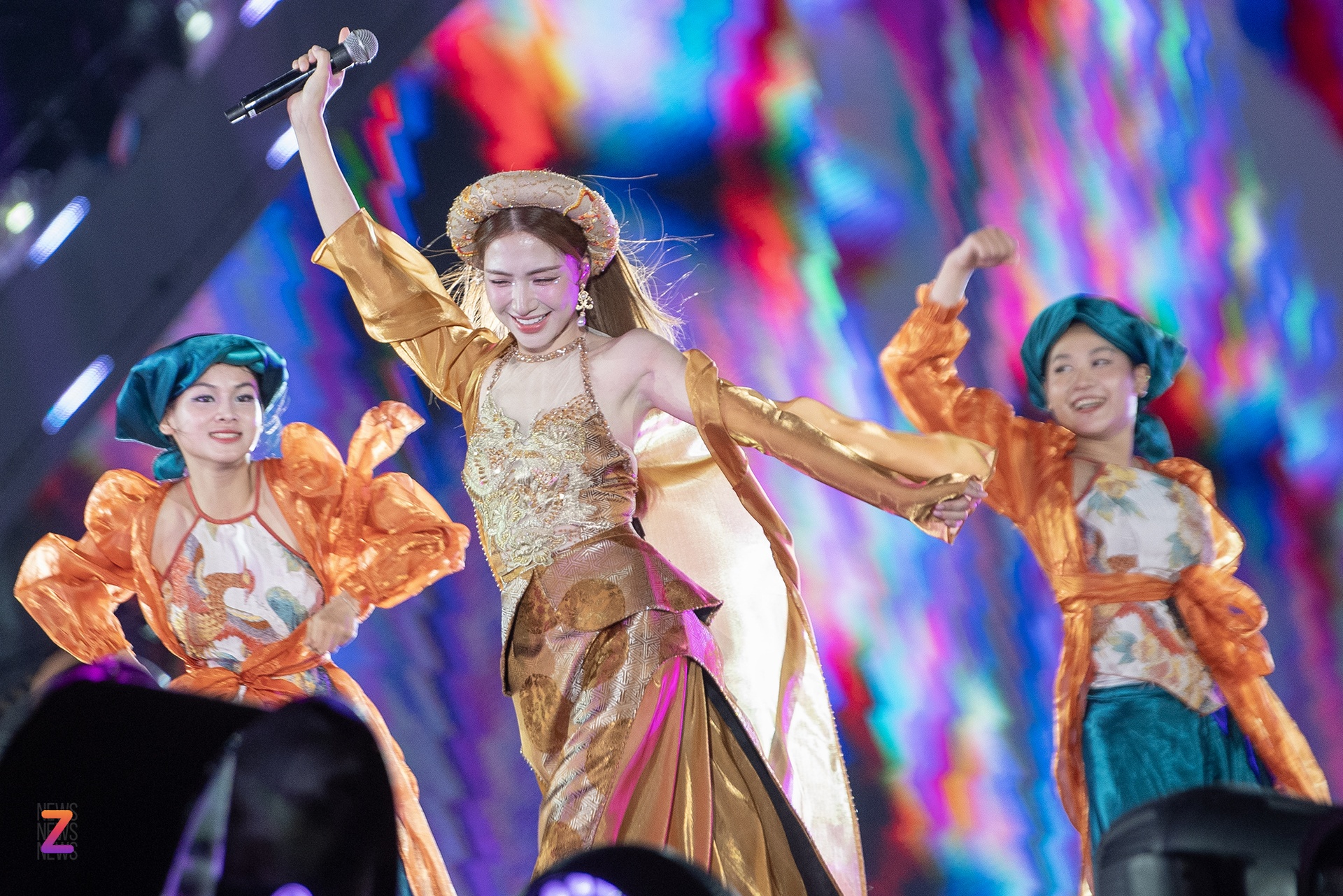 V Concert anh 12