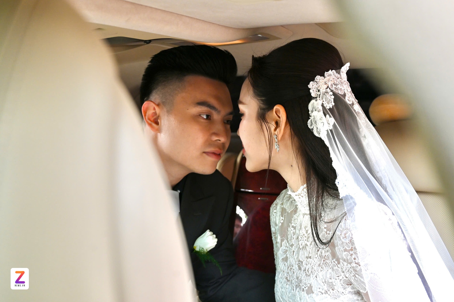 Do Thi Ha cuoi anh 3