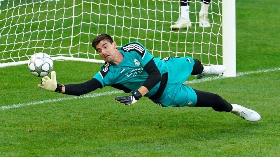 Courtois bị gạch tên khỏi tuyển Bỉ