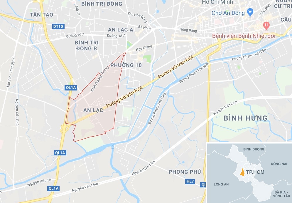 tiem vang bi ke gian dot nhap anh 1