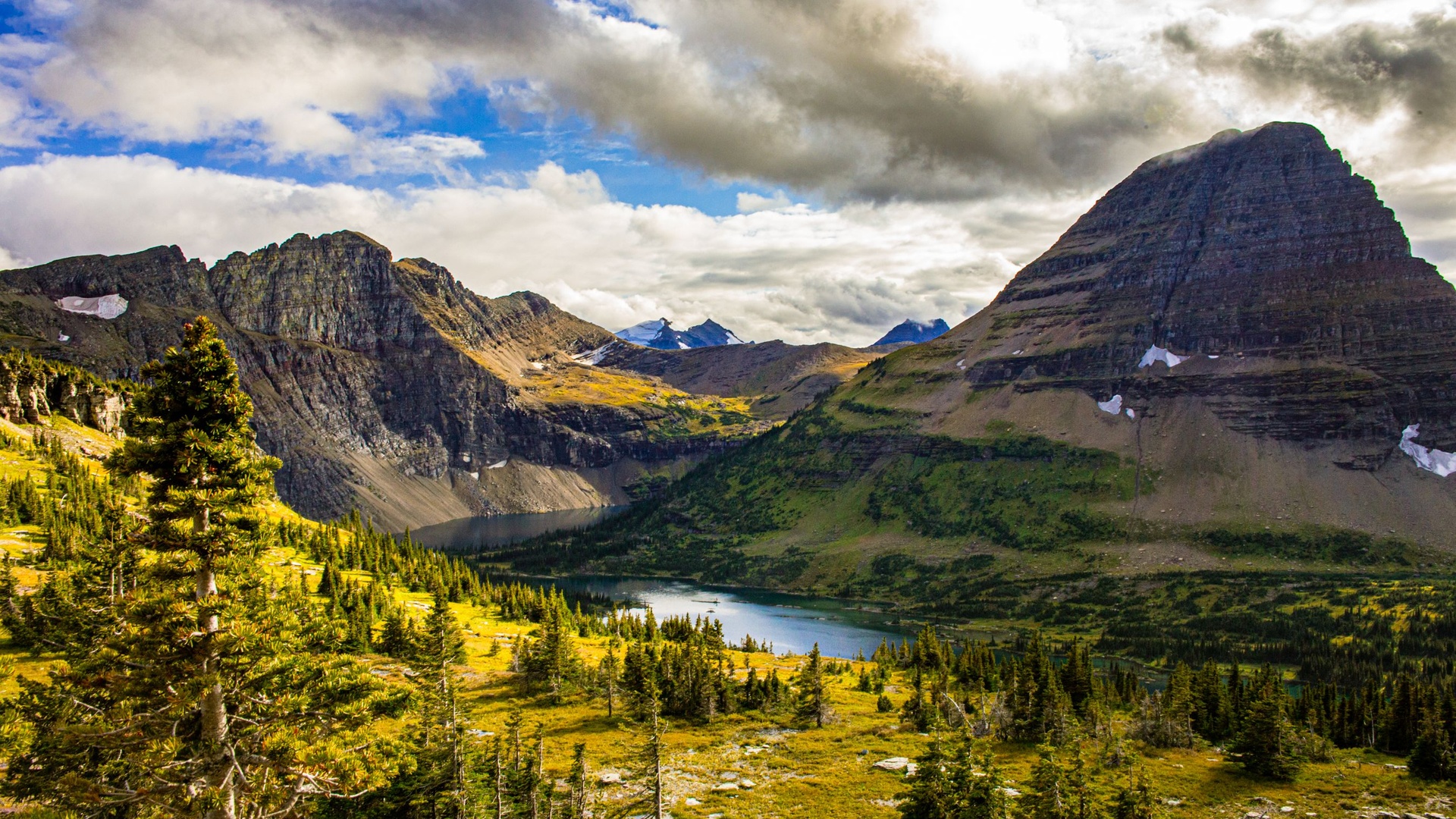 Cảnh sắc nơi vườn quốc gia gần biên giới Mỹ - Canada