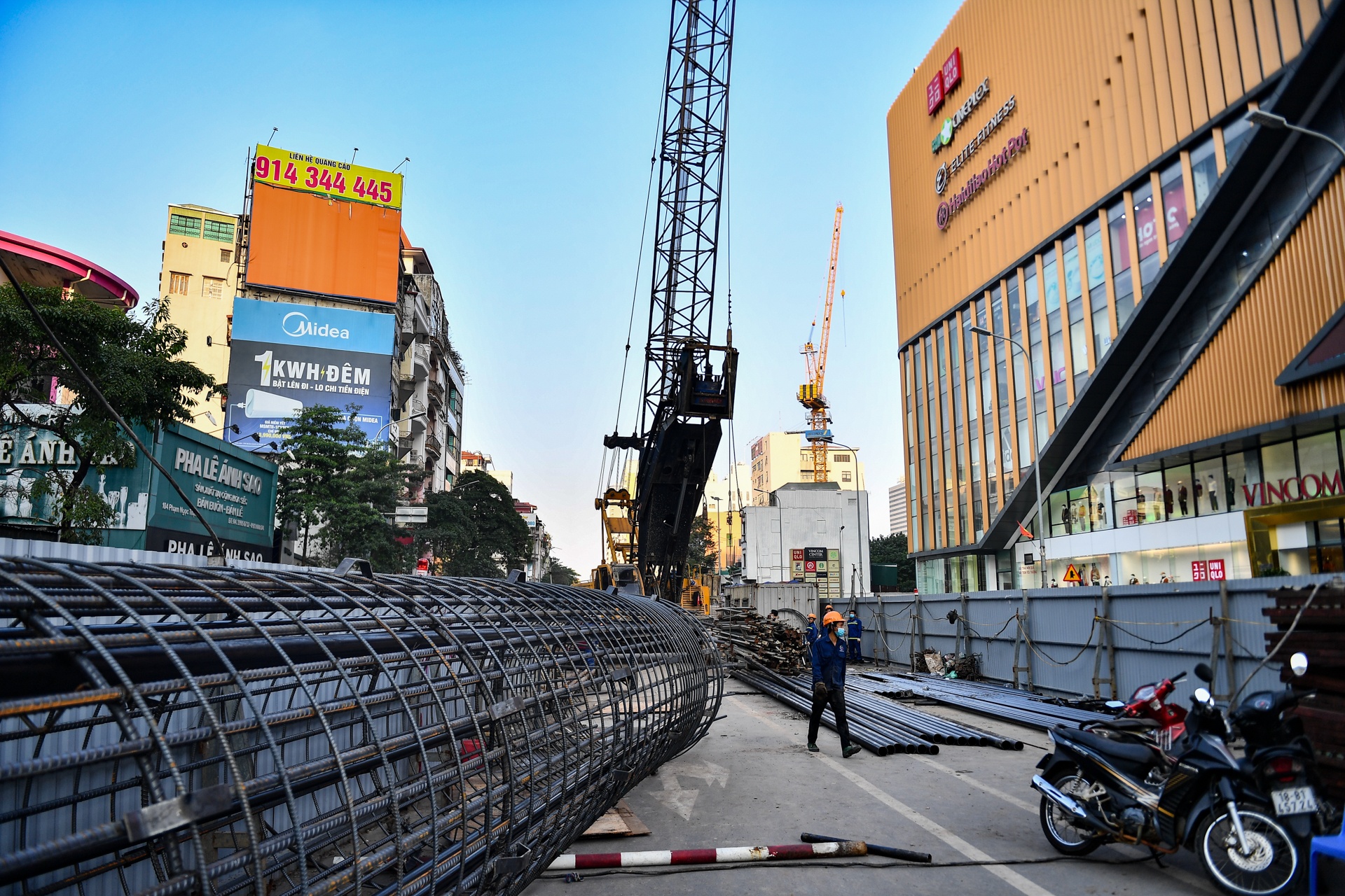 Cau vuot chu C Ha Noi anh 1