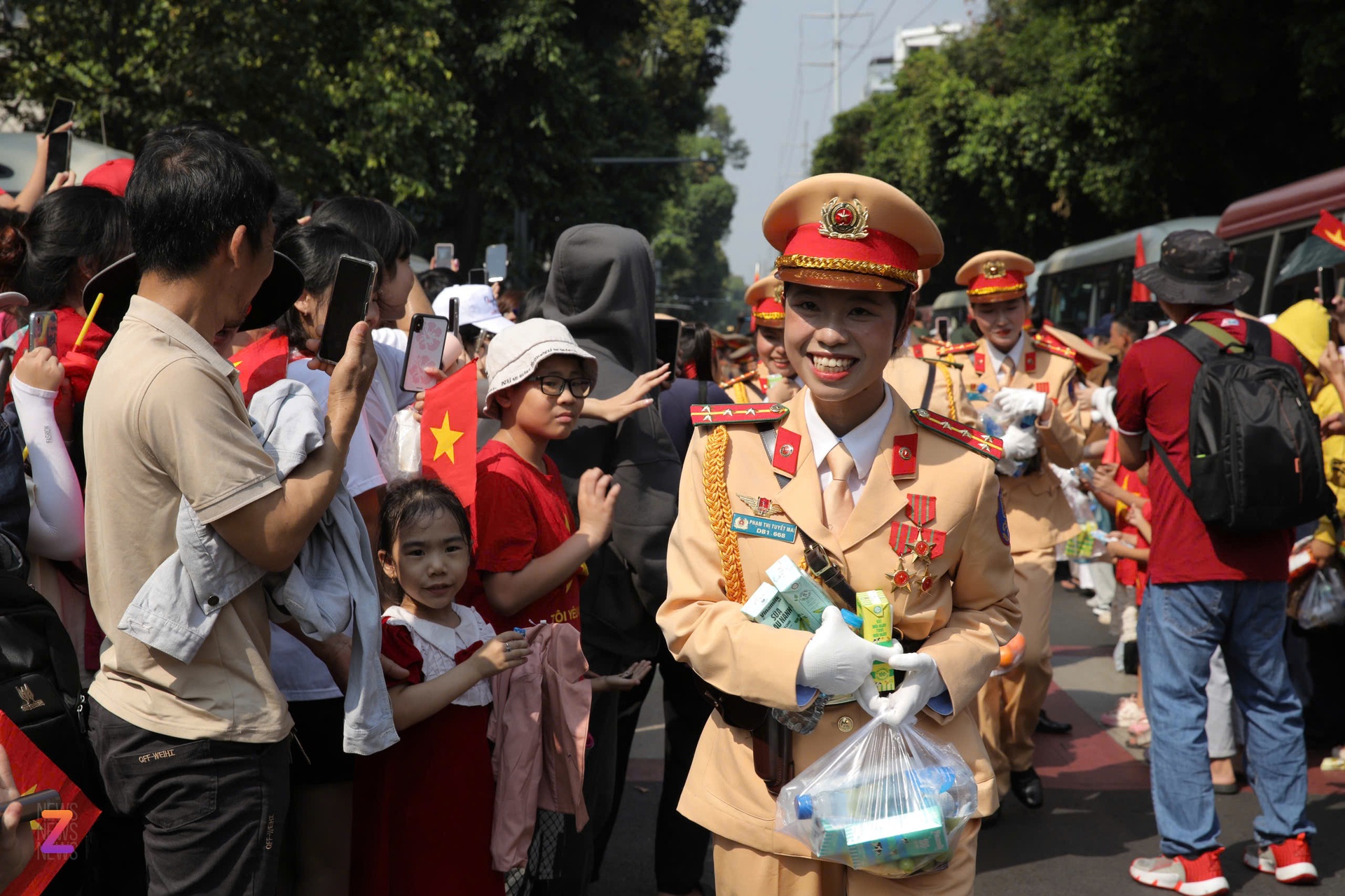 le dieu binh 30/4 TP.HCM anh 27