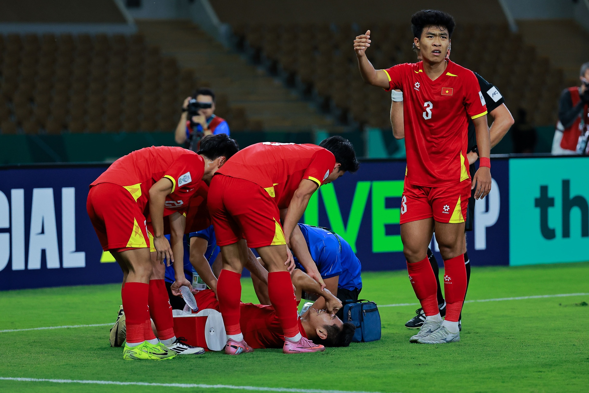 Tình huống chấn thương của Hiểu Minh