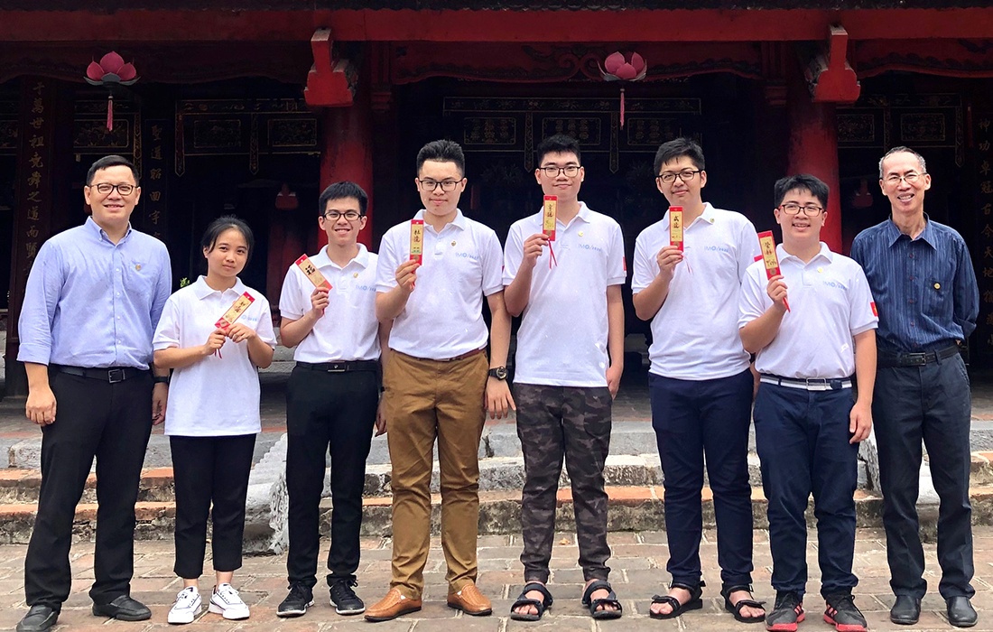 Olympic Toan quoc te 2020 anh 1