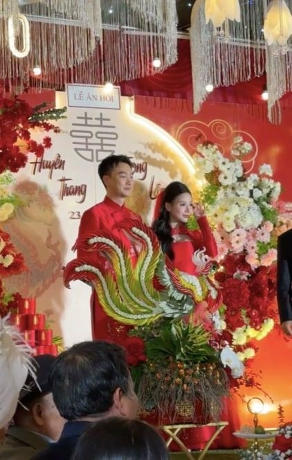 Trong Lan, Manh Hung, Huyen Trang anh 3