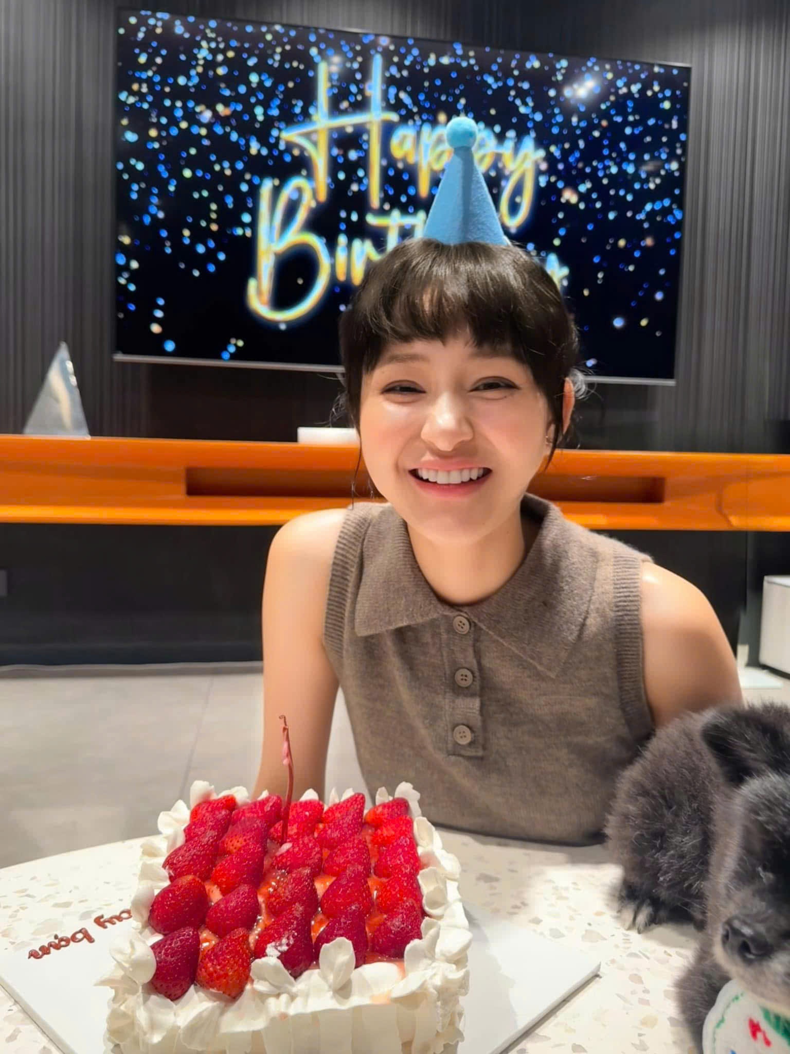 Hien Ho quy goi anh 6
