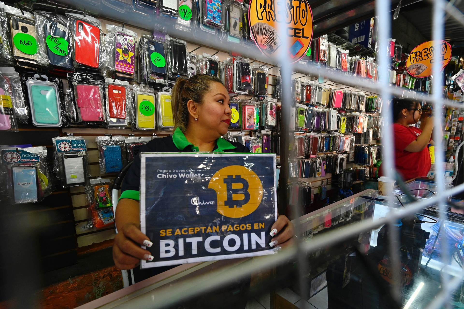 El Salvador sai lam khi mua Bitcoin anh 1