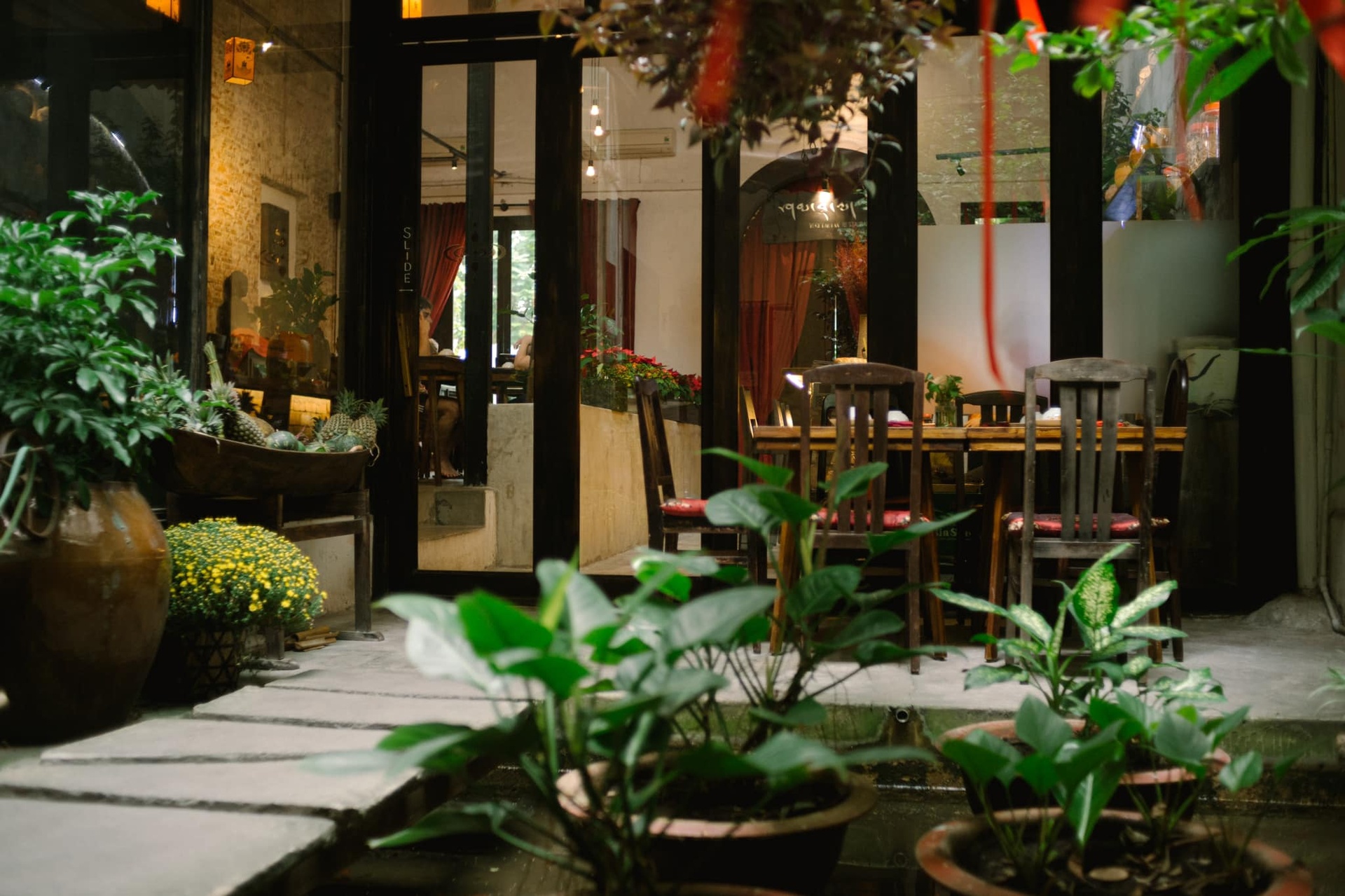 sao Michelin, nha hang chay quan 1, nha hang chay tphcm, nha hang chay ha noi, nha hang chay cao cap, Shamballa Vegetarian Restaurant, Chay Garden, michelin guide hanoi, michelin guide ho chi minh anh 7 sao Michelin, nha hang chay quan 1, nha hang chay tphcm, nha hang chay ha noi, nha hang chay cao cap, Shamballa Vegetarian Restaurant, Chay Garden, michelin guide hanoi, michelin guide ho chi minh anh 7