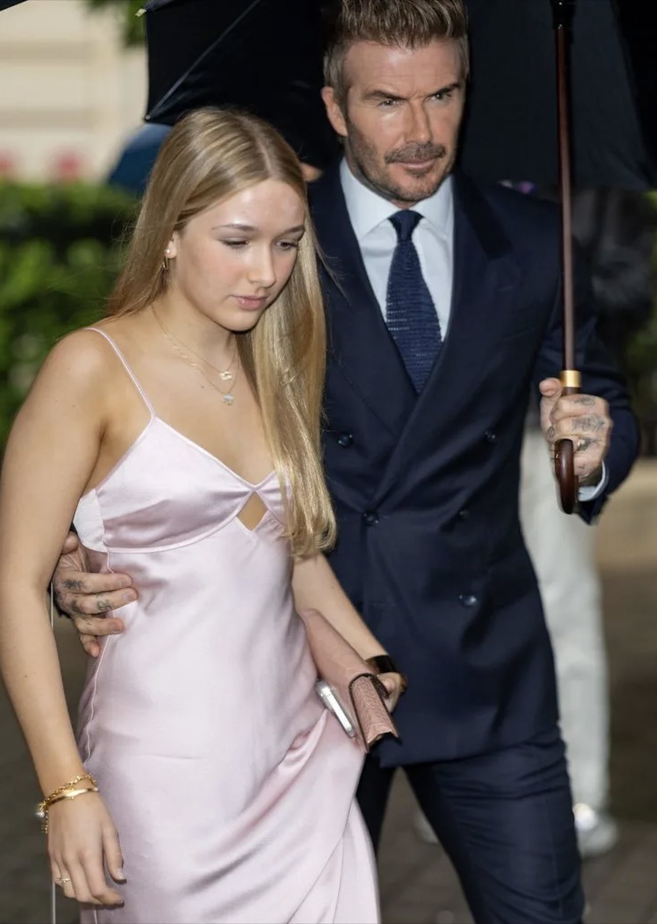 Harper Beckham phong cách mẹ con