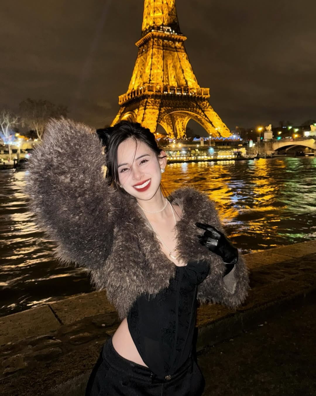 Huong Lien cuoi,  chong Huong Lien,  Tuan Ngoc,  Huong Lien Tuan Ngoc,  The Face,  Huong Lien The Face anh 10