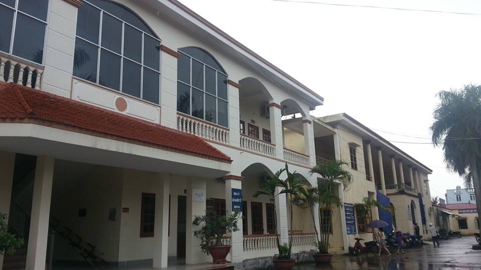 Bệnh viện đa khoa huyện An Lão - Hải Phòng đã cấp cứu 38 công nhân có biểu hiện 