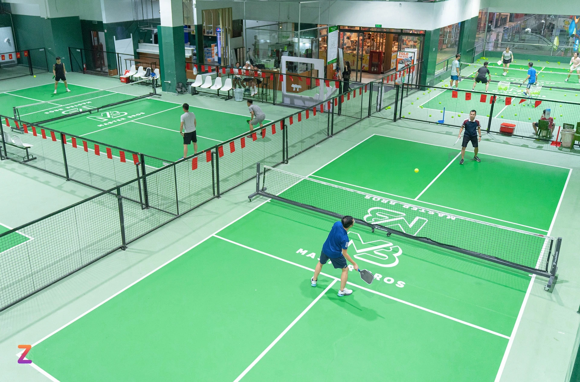 San pickleball trong TTTM,  san pickleball toa nha,  san pickleball dieu hoa,  san pickleball may lanh,  san pickleball Ha Noi anh 1
