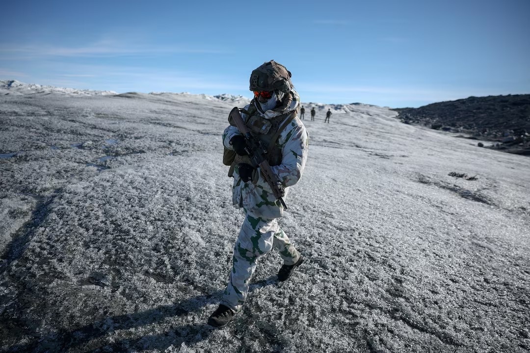 NATO 'bó tay' nếu Mỹ chiếm Greenland?
