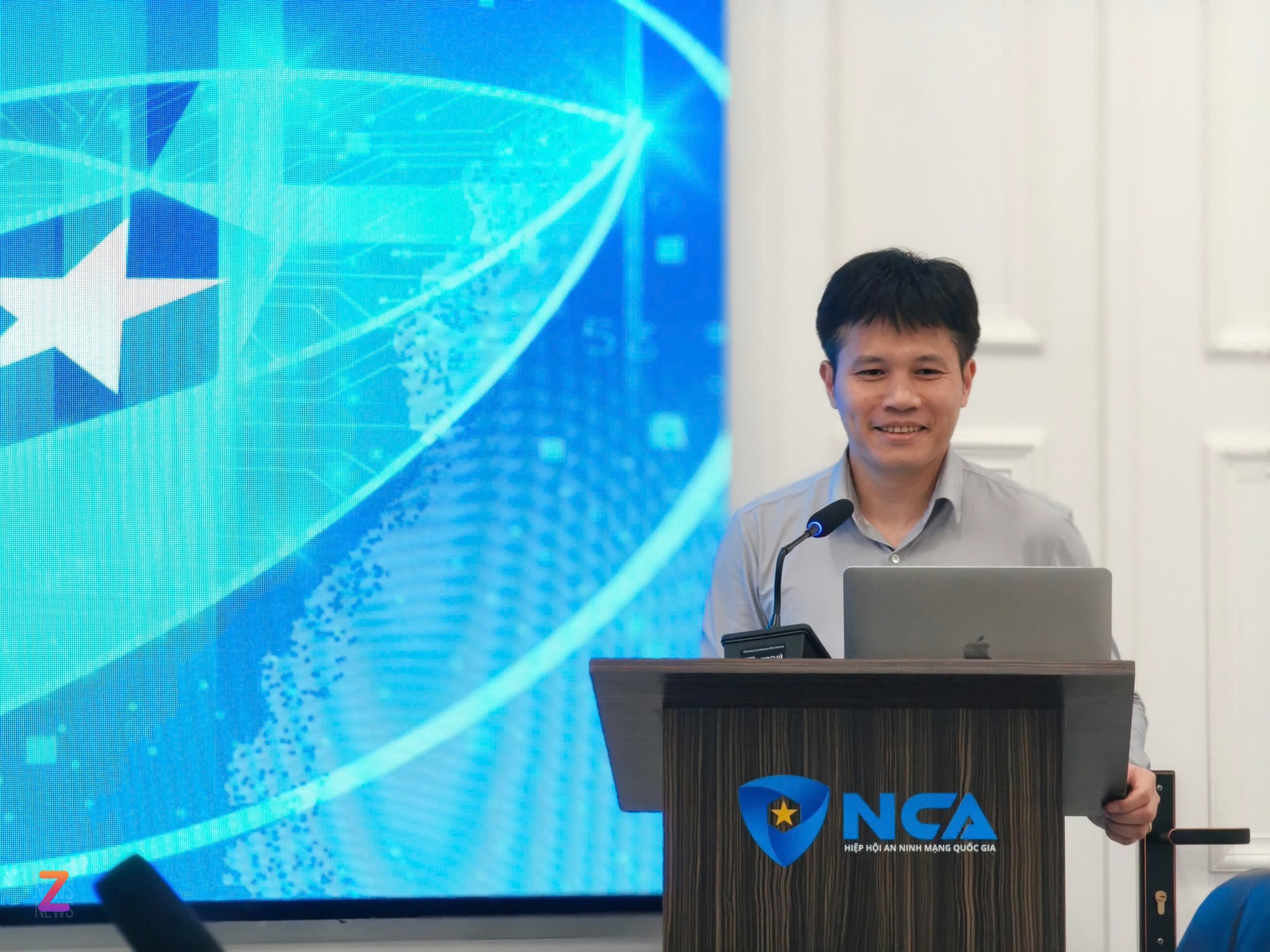 KOL ngao quyen luc,  quan ly KOL,  kiem soat KOL,  lien minh KOL anh 1