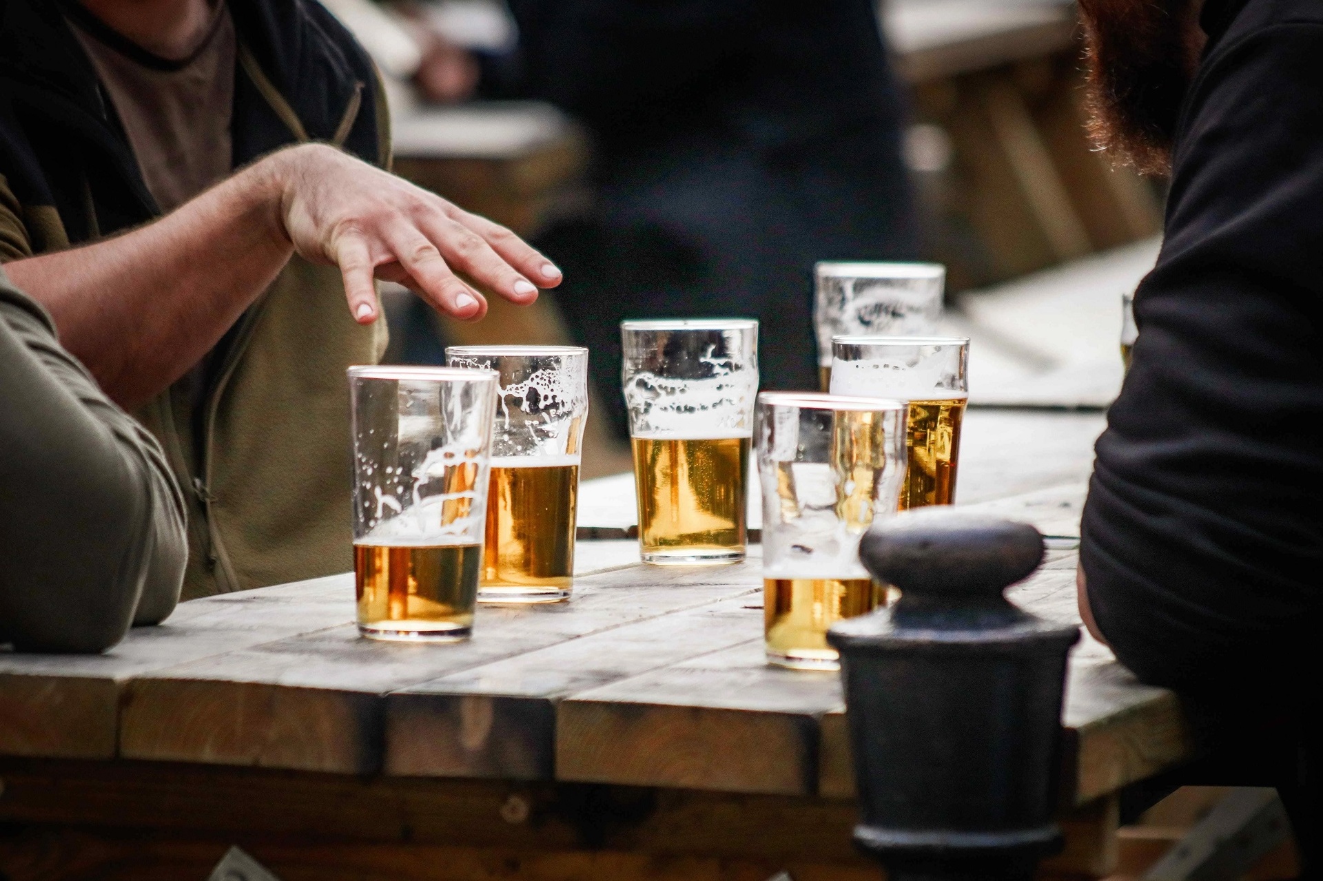 Thoi quen cua nam gioi anh 7