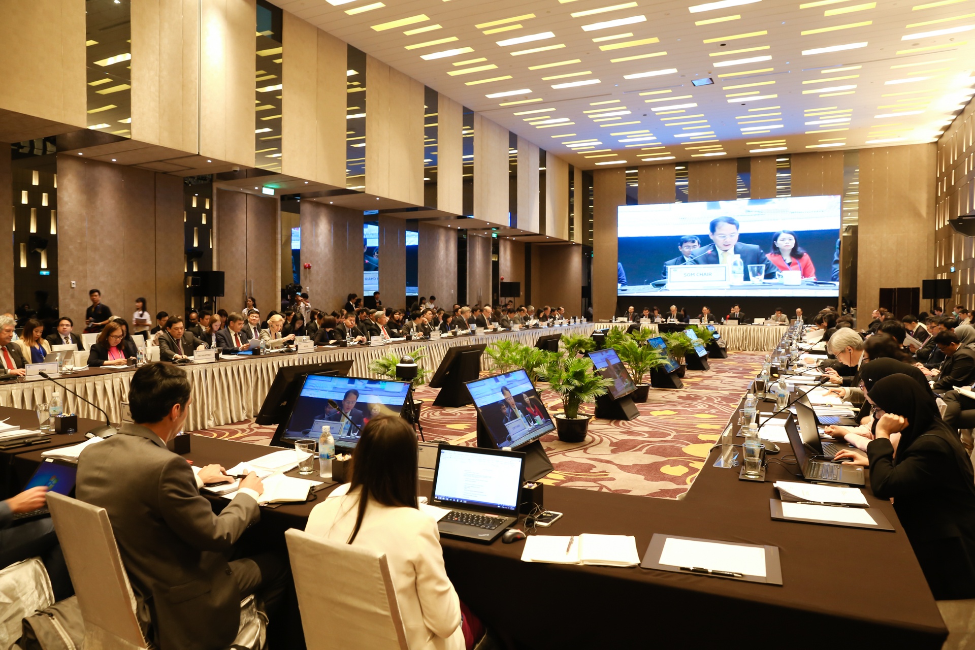 hoi nghi APEC tai Nha Trang anh 1