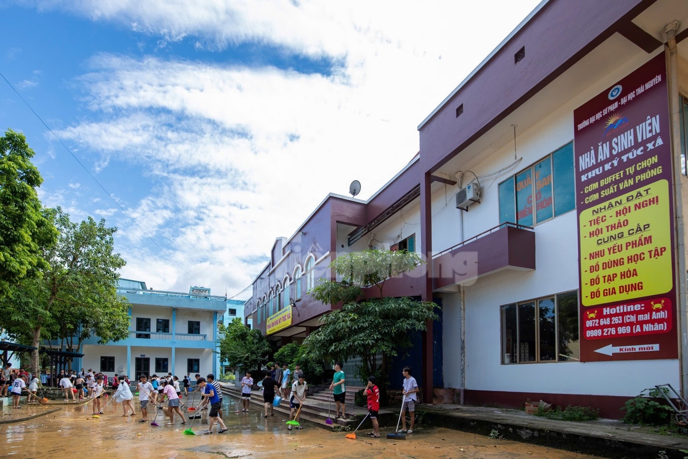 Canteen Dai hoc su pham anh 1