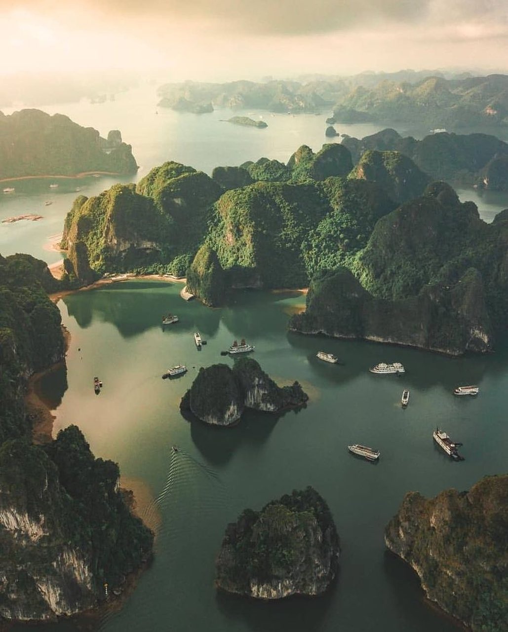 Du lich Ha Long,  Du lich Sapa anh 1