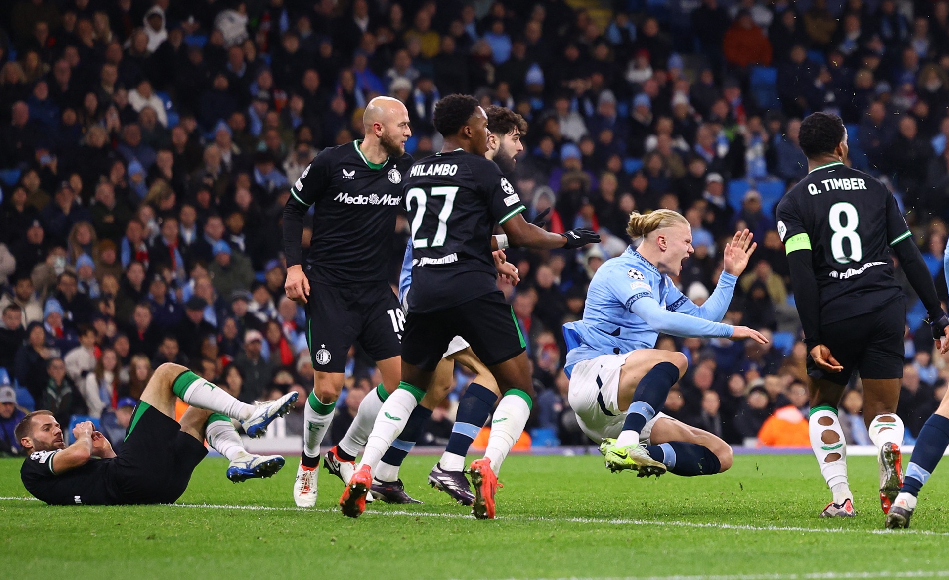 Man City dau Feyenoord anh 2