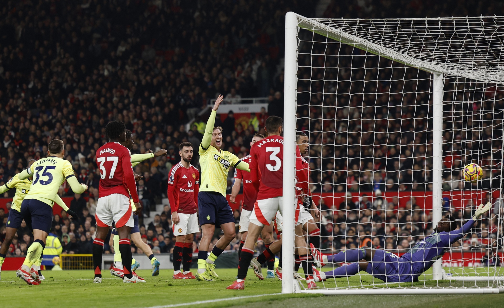 MU vs Southampton anh 1