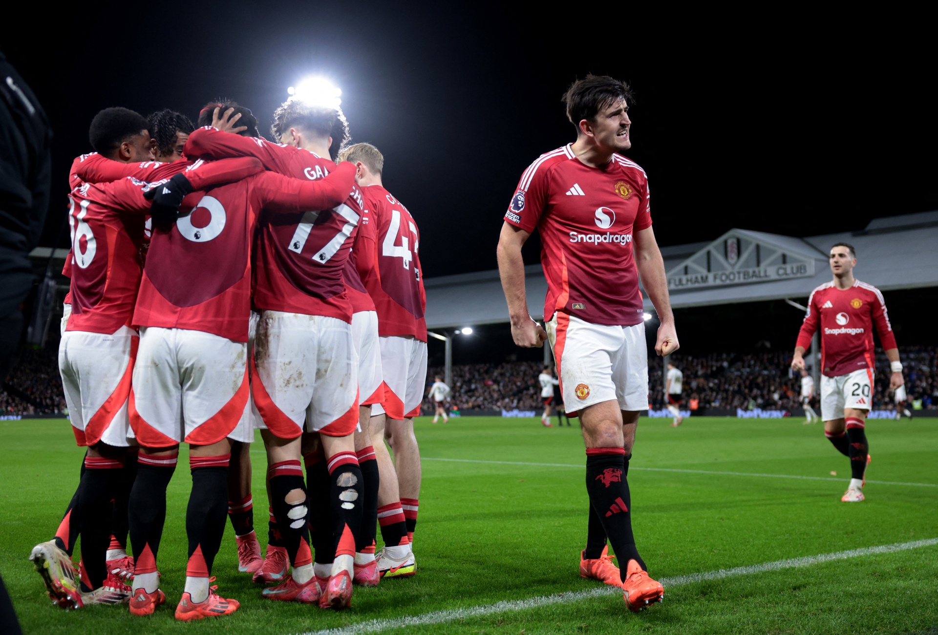 Fulham vs MU anh 6