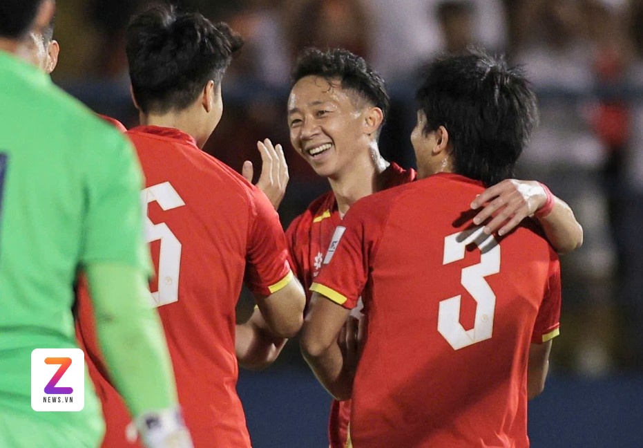 Tuyen Viet Nam vs Lao anh 3