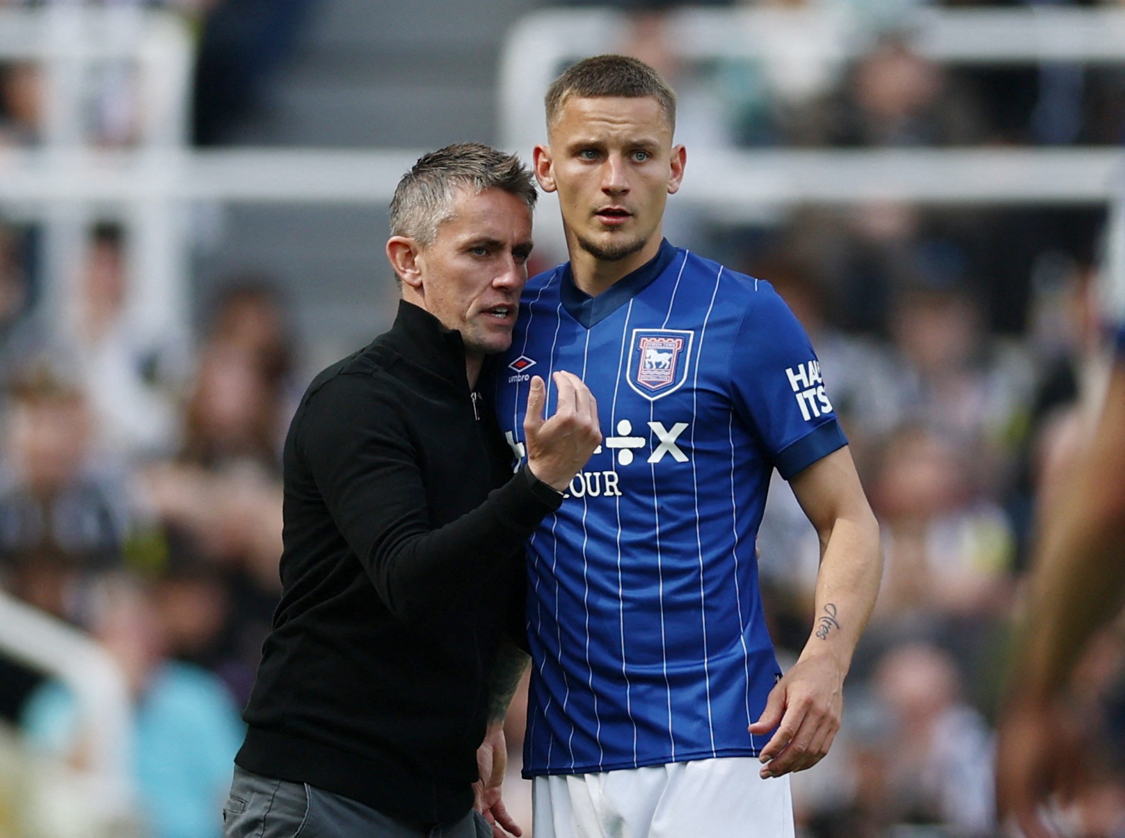 Ipswich xuong hang anh 1