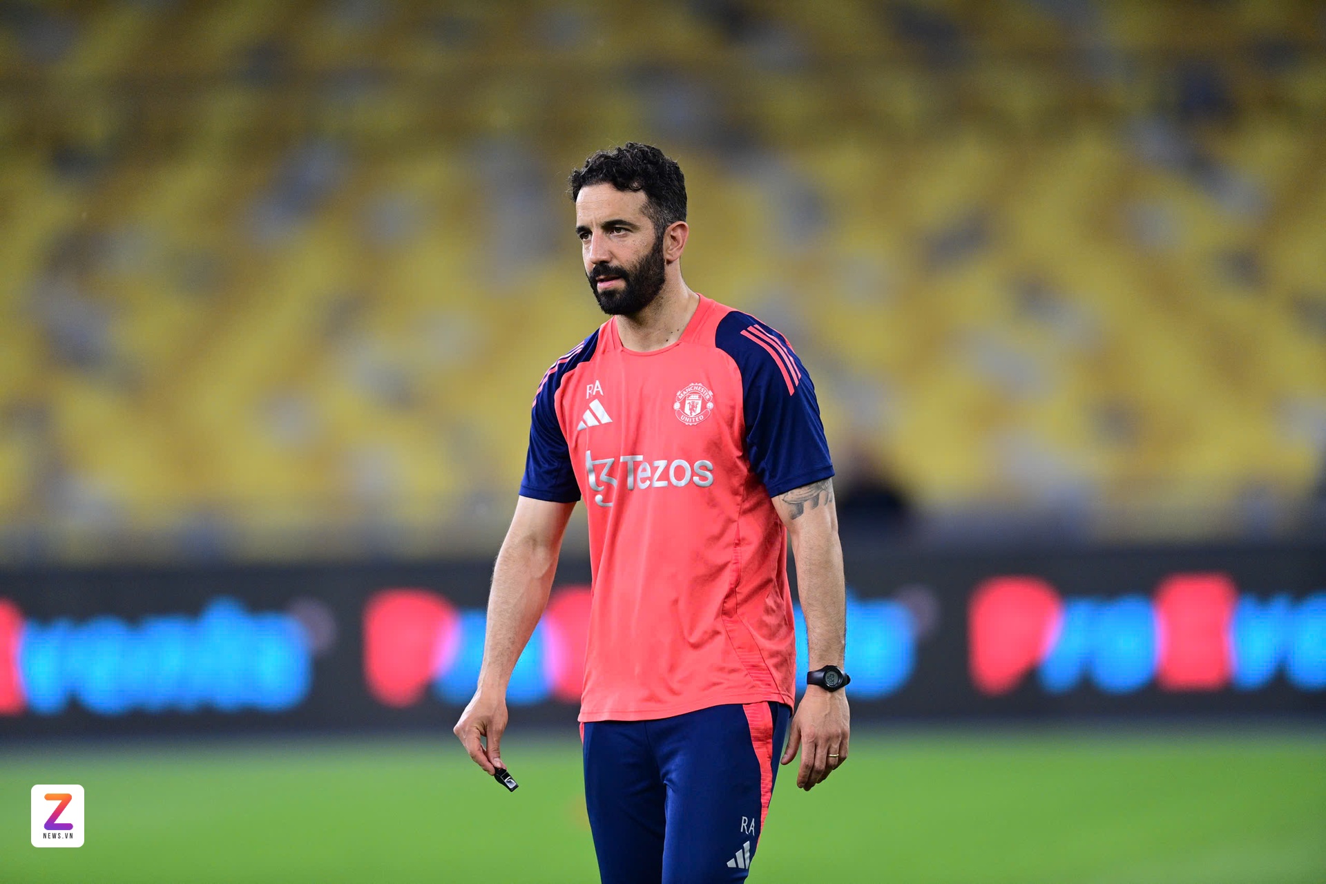 Dàn sao M.U thở dốc trong buổi tập trước ngày gặp đội Đông Nam Á 2 MU dau ngoi sao DNA anh 2