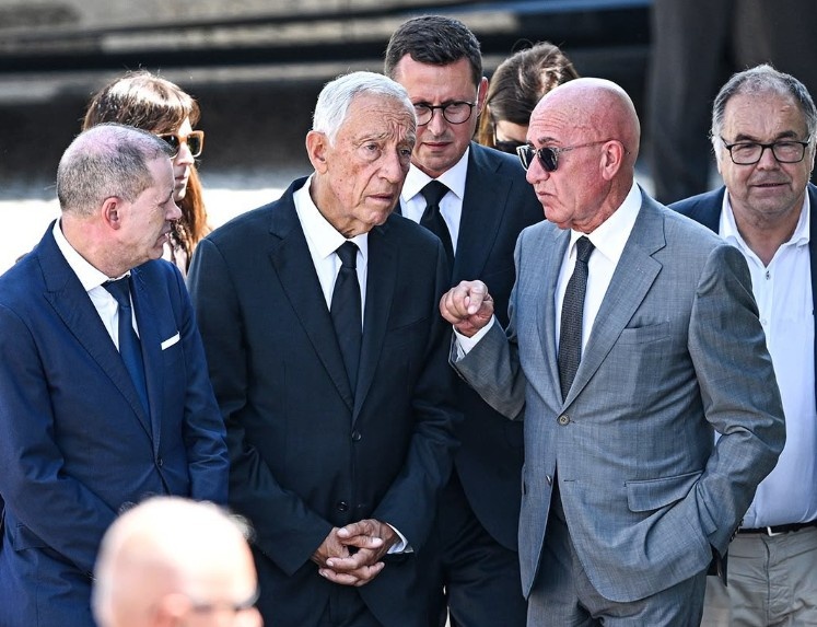 Nhớ Jota, Cancelo và Neves bật khóc nức nở ngay trên sân 7 Jota qua doi anh 7
