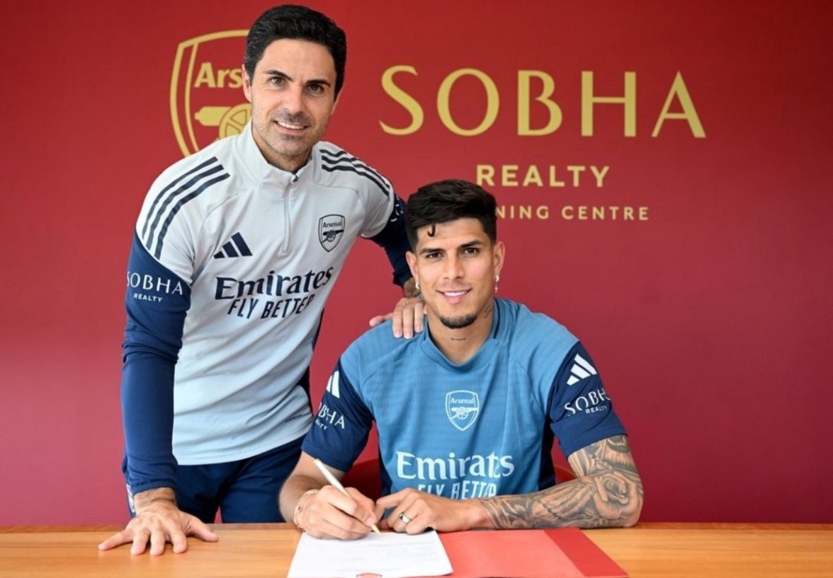 10 'bom tấn' hoàn tất trong ngày cuối phiên chợ hè 5 chuyen nhuong he anh 5