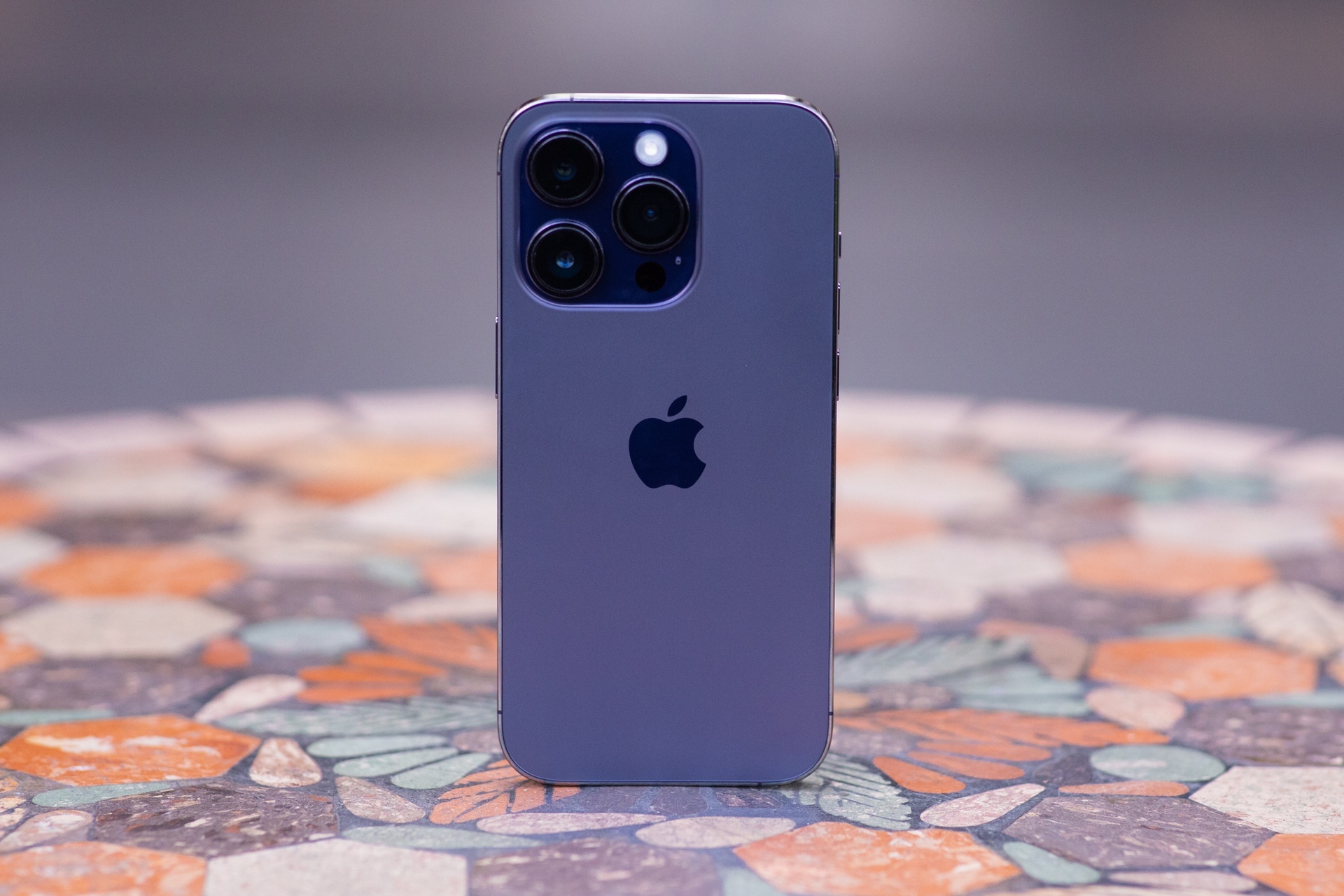 iPhone hoan toan moi anh 1